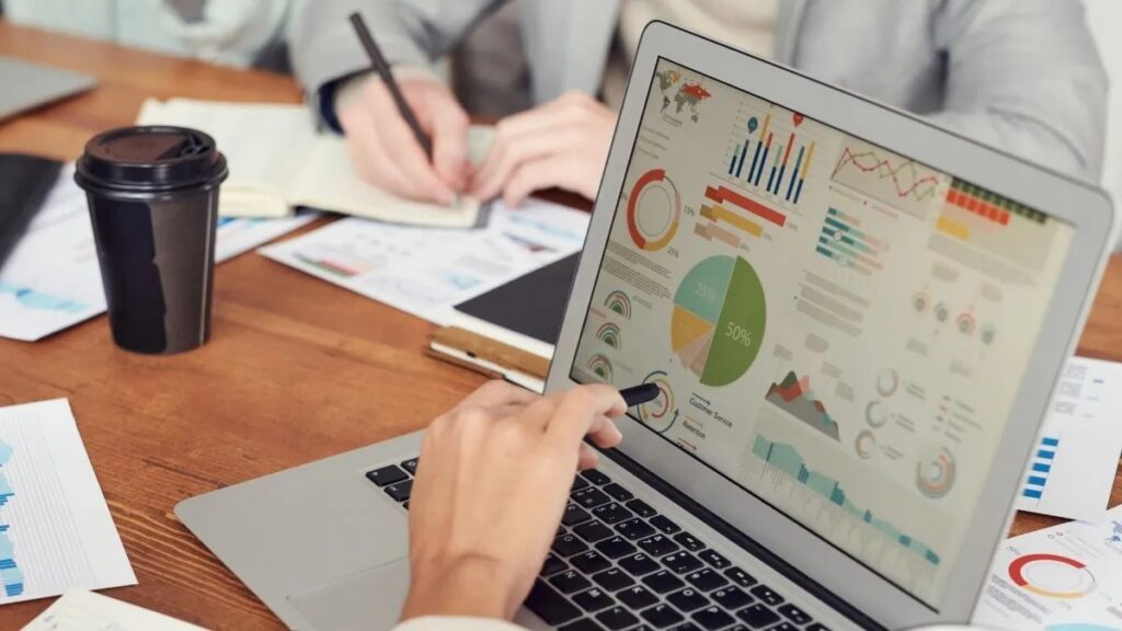 1 MaJu-ERP-CRM-Sistema para Administrar Estudios de Modelos Webcam